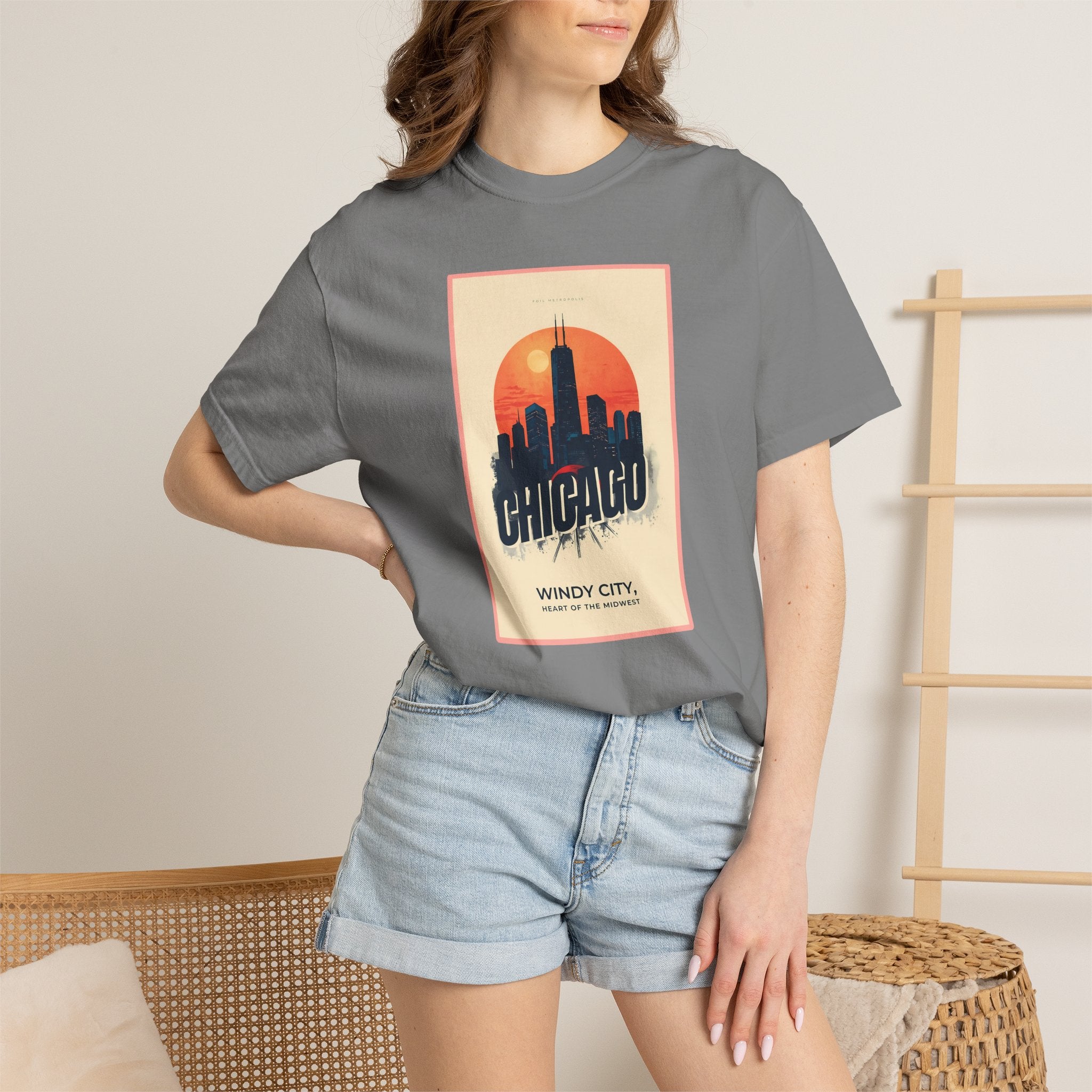 Windy City Chicago Retro Sunset Skyline Graphic Tee