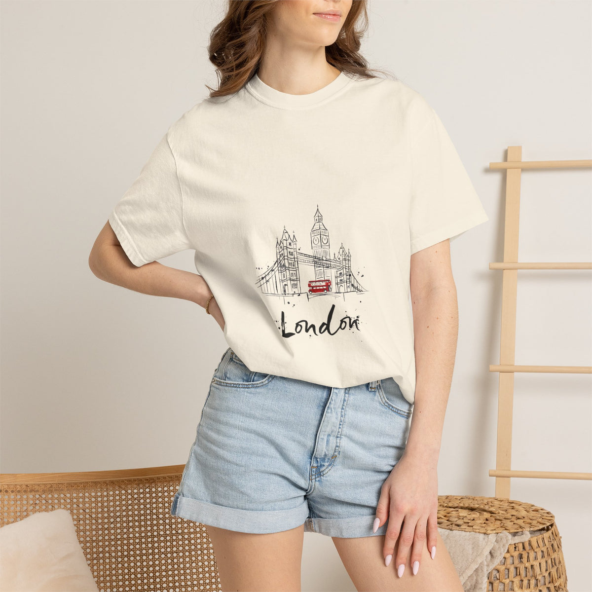 London Tower Bridge Watercolor Sketch Graphic Tee | Big Ben Red Bus Design