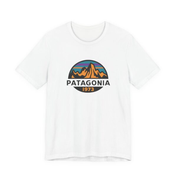 Retro Mountain Badge 1973 Graphic T-Shirt | Bella+Canvas 3001 | MD19